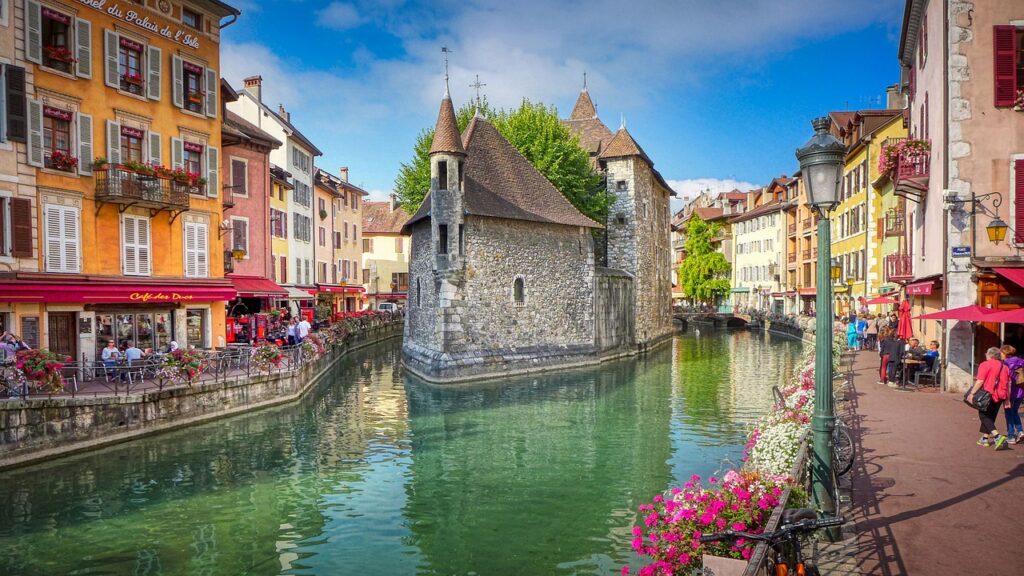 palais de l'ile annecy