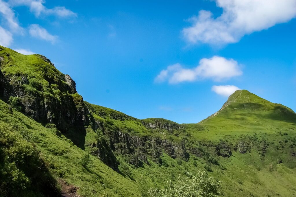 auvergne : les chaines françaises de montagne