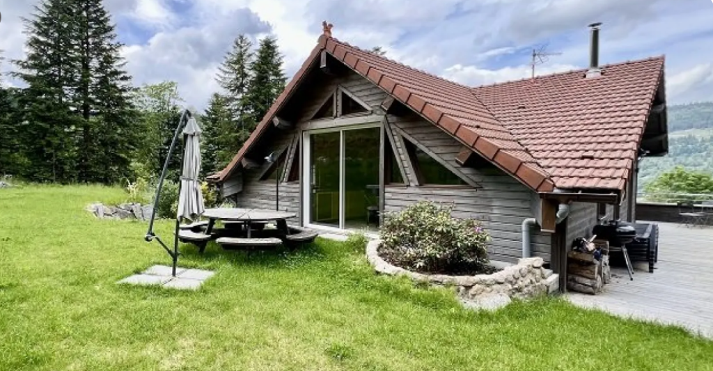 Chalet avec piscine : chalet Home des Bois sur chalet-montagne
